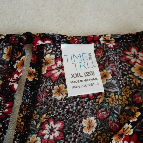 Time and Tru Women's XXL (20) Black Floral Tiered Peplum 3/4 Bell Sleeve Blouse - Picture 5 of 10